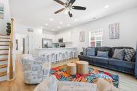 Emerald Horizon House Walk to Beach - B&B Myrtle Beach