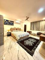 New Stylish Boutique Hotel Room in Miyapur - B&B Lingampalli