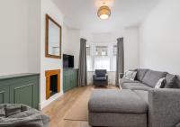 Beautiful newly refurbished Victorian townhouse - Pass the Keys - Chambres d'hôtes Windsor