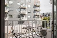 East Side 1BR Near Brady St and Fiserv with Balcony - Sleeps 4 - B&B Milwaukee