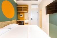 Santorini Luxury Room 9 - Sea View, Parking and more - B&B Palasë