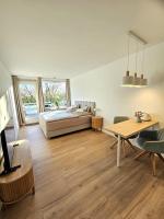 Strandnah,Ruhig ,Sunset- Balkon und kostenloser Parkplatz - B&B Kiel