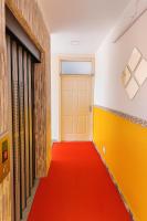 NK Homes Full Furnished 2BHKs with Kitchen, Hall, Wifi & Smart TV - Bed and Breakfast Haiderabad