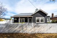 'Mudgee Maison' A Charming Vintage Country Escape - B&B Mudgee