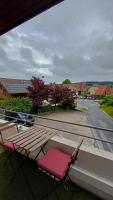 Appartement 2 grandes chambres avec balcon - B&B Cugy