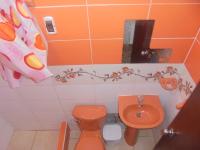 Single Room with Private External Bathroom