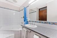 Double Room with Spa Bath