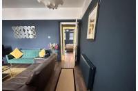 Apartment Sleeps 4 with Enclosed Garden - B&B Barnt Green
