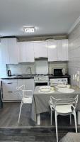 Lake & Park 3-Room Apartment - B&B Ternopil