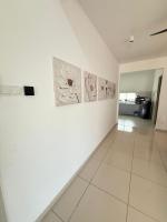 The ZIZA Family Stay - Chambres d'hôtes Kuantan