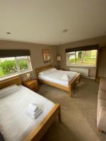 Comfort Triple Room with Shower