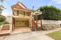Bright Family Retreat Near Coogee Beach with Parking - Chambres d'hôtes Sydney