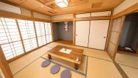 姫路駅から徒歩4分 最大13名に貸し切り一軒家 先姫亭 - B&B Himeji