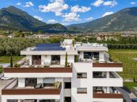 Gianni & Daisy Penthouse - Sky Terrace - Chambres d'hôtes Riva del Garda
