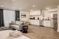 Downtown city studio - King bed - B&B Anchorage
