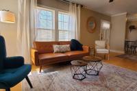 Charming 1940s Bungalow Cozy Vibes & Vintage Style - B&B West Point