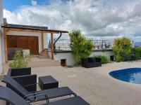 Village Premium Apartment by Český Krumlov Adults Only - B&B Střížov