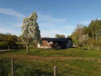 Self catering accommodation - självhushållet boende - renovated may 2026! - B&B Skövde