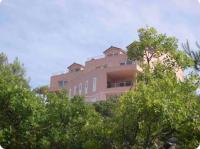 Blissful two bedroom apartmemt by the sea - B&B Slatine