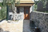 Tiny stone house - Corfu View - B&B Perama