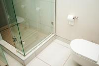 Aurelia at Trilogy - Luxury 2BR Skyline Suite Menlyn Maine - B&B Pretoria