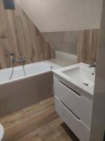 Pod skosem - B&B Witów