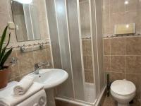 Panoramic Sea and City View Apartment with Terrace Budva - B&B Budva