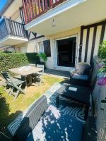 Aux accents maritime et jardin 200m de la mer - Chambres d'hôtes Merville-Franceville-Plage