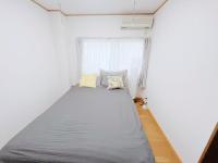 LUMI HOUSE 101, 8 minutes to Namba 4 minutes walk to the station self check in - Chambres d'hôtes Osaka