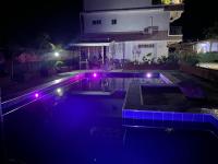 Valdez & Ismail HOMESTAY - Bed and Breakfast Apatot