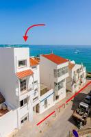 Sandora Pearl - Sea View Penthouse with Jacuzzi, Steps from the Beach & Old Town - B&B Albufeira