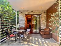 One-Bedroom Apartment with Garden