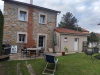 La Maison du Garde Barrière - Bed and Breakfast Langeac