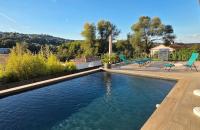 Haute Villa avec piscine pour 6 personnes, à 10mn de l aéroport d'Ajaccio et des plages - Chambres d'hôtes Bastelicaccia