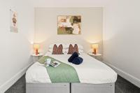Cheadle l 2-Bed Flat l Near Airport & Christie - Chambres d'hôtes Cheadle