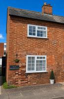 Lovely 2-bedroom cottage - free parking and dogs welcome - Chambres d'hôtes Stratford-upon-Avon