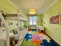 Апартаменти в центрі з ДИТЯЧОЮ кімнатою - Ferienwohnung Dnipro