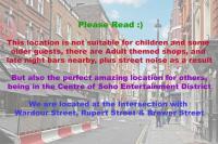 Elegant Apartment & Magical Central Soho Location - Adults Only No Children - Busy Central Area - Two Bedrooms - Stairs Access - Chambres d'hôtes Londres