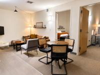 Cream City Industrial Loft Near Fiserv with Parking - Suite 3 - Sleeps 8 - B&B Milwaukee