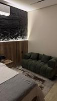 شقة بموقع مميز بقلب الخبر - Chambres d'hôtes Khobar
