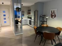 Modern Apt near KEF Airport Quiet Area - B&B Njardvik