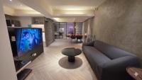 3 Bedrooms and 1 Study and 3 Bathrooms Near Taipei 101 & MRT - Bed and Breakfast Taipei