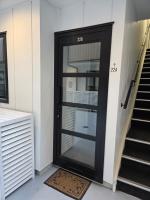 Mountain Vista Apartment! Short Stroll to the CBD - B&B Distretto di Queenstown