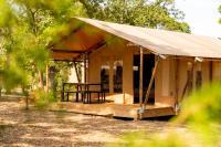 Glamping Tent, Hike, Smore Vibes - B&B Branson