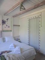 Căsuța Vesela - B&B Cernişoara