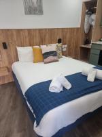 Studio-Apartment mit Kingsize-Bett
