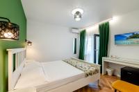Deluxe Zimmer (2 Erwachsene & 1 Kind)
