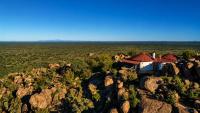 Moringa Mountain Chalet - B&B Okazize