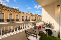 FRGK Victoria 4 Central Cannes studio Terrace, AC & Ultra-Fast Wi-Fi - Bed and Breakfast Cannes