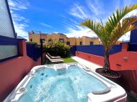 Casa privada con jacuzzi en Meloneras 7 huéspedes, terraza exclusiva - B&B Maspalomas